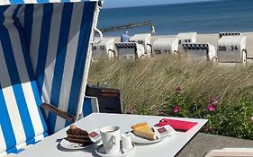 Fewo Schwalbennest-exklusiv-eigener Strandzugang-Wellenrauschen